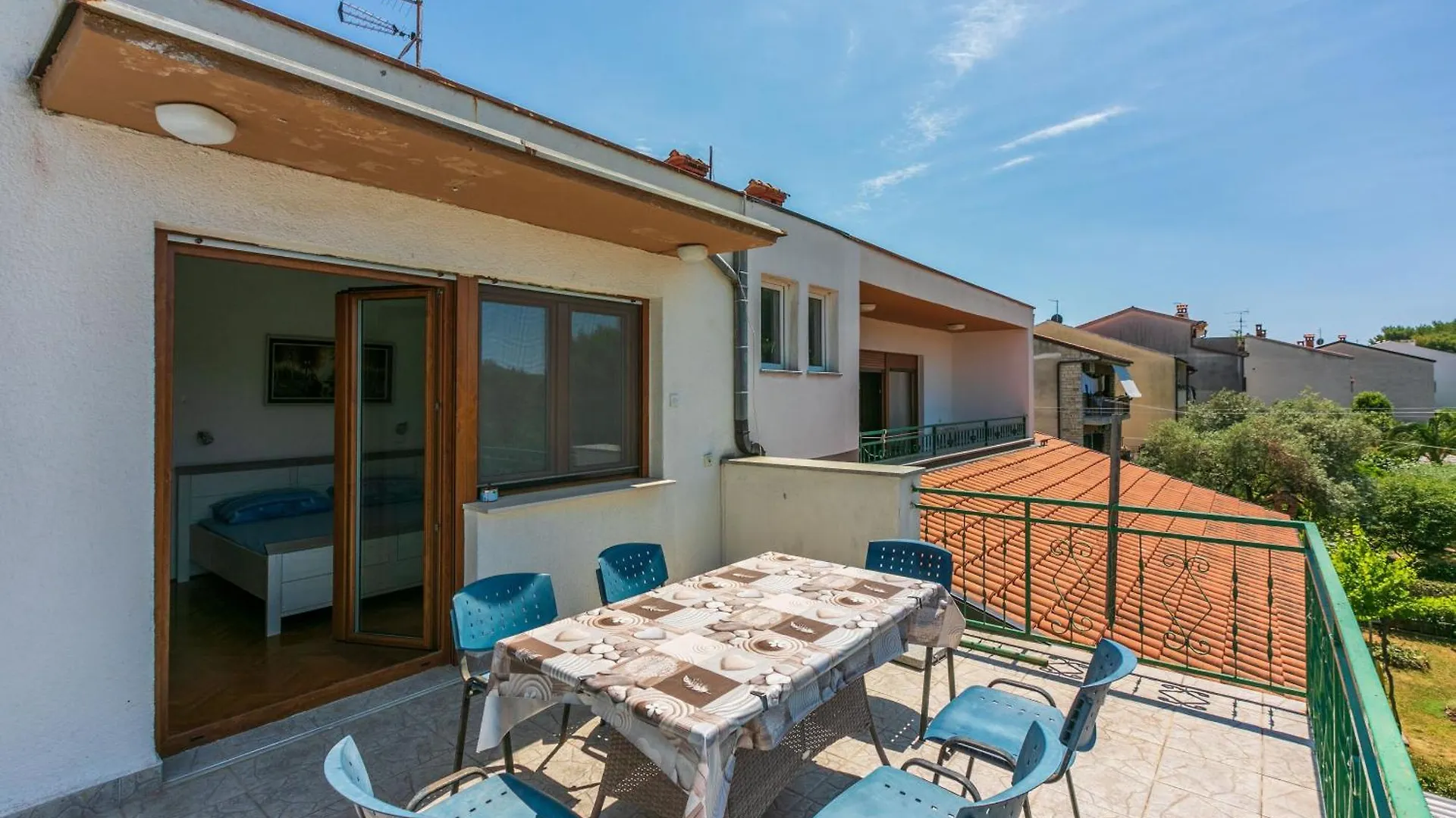 Apartments Mare Πούλα